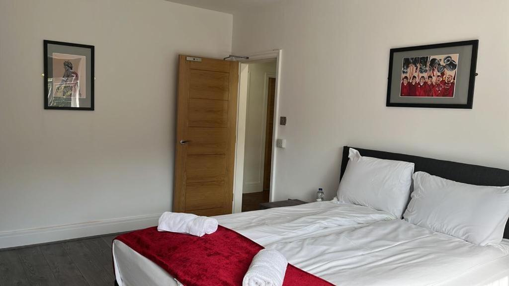 Hotel Tia Liverpool Luaran gambar
